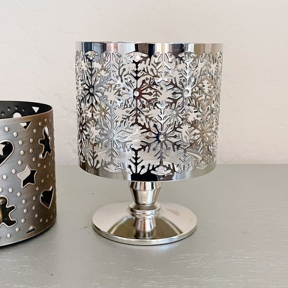 Metal 3 Wick Candle Holders Winter Snowflake Christmas Bath & Body Works Set 2 - Picture 4 of 6